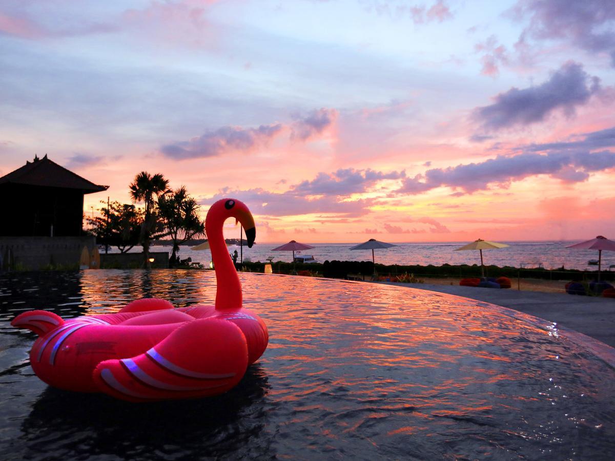 Sammada Hotel & Beach Club レンボンガン島 エクステリア 写真