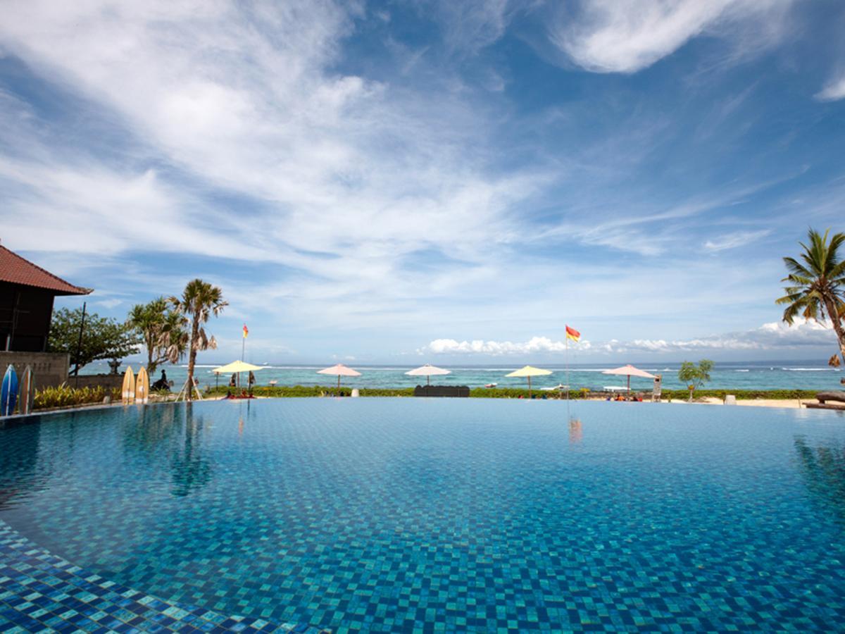 Sammada Hotel & Beach Club レンボンガン島 エクステリア 写真